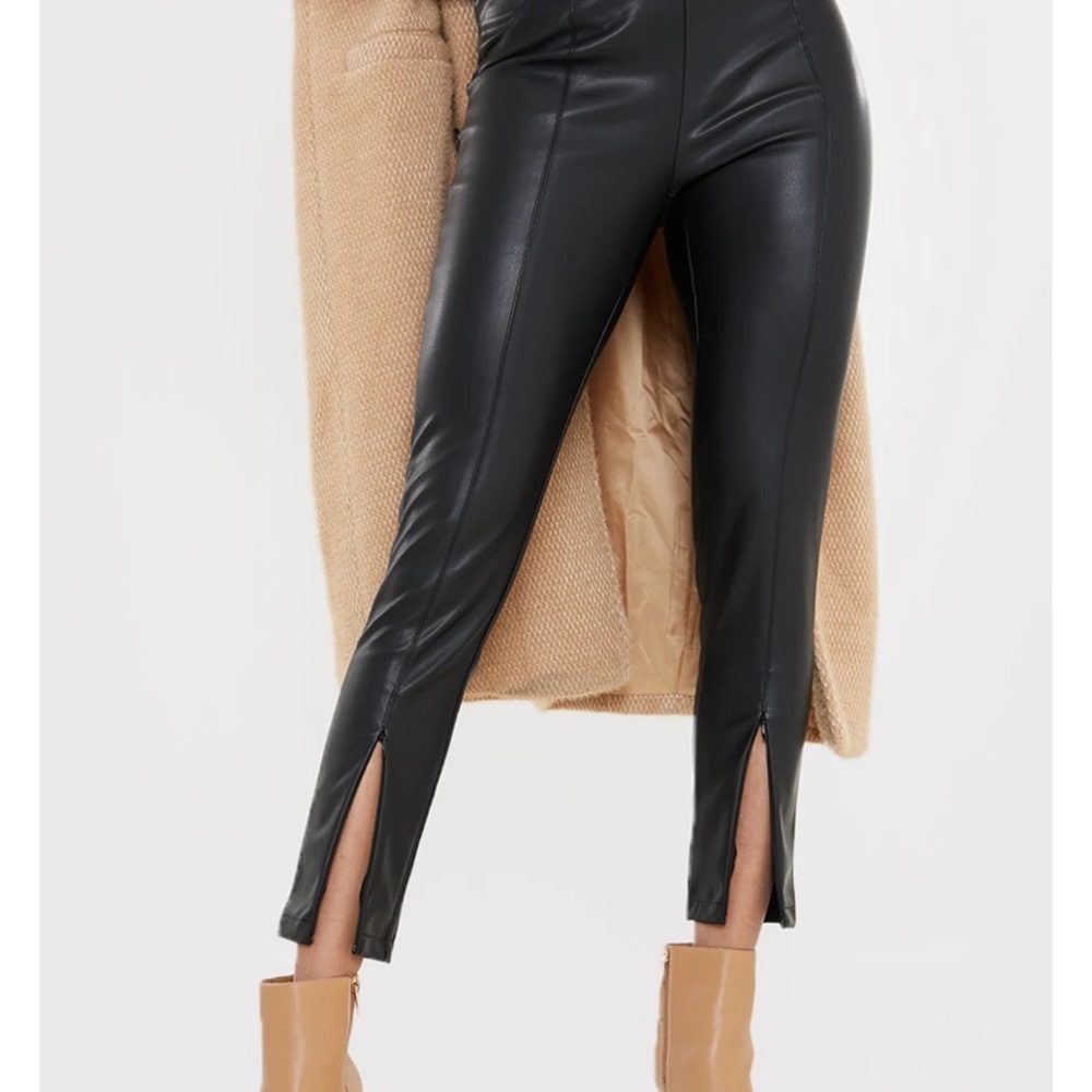 BLACK 'CONTOUR' LEATHER LOOK LEGGINGS